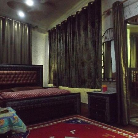 Ak Hotel Abbottabad Ngoại thất bức ảnh